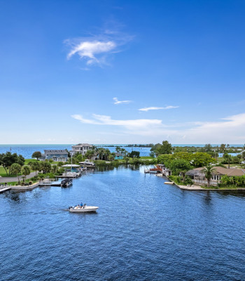 Crystal River real estate - Florida coastal homes